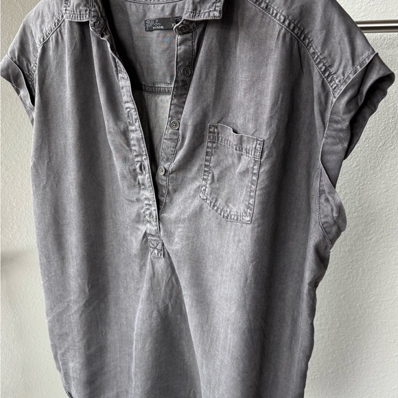 Prana Charcoal Chambray Pullover 1/4 Button Up Shirt Women’s XL - Picture 5 of 8